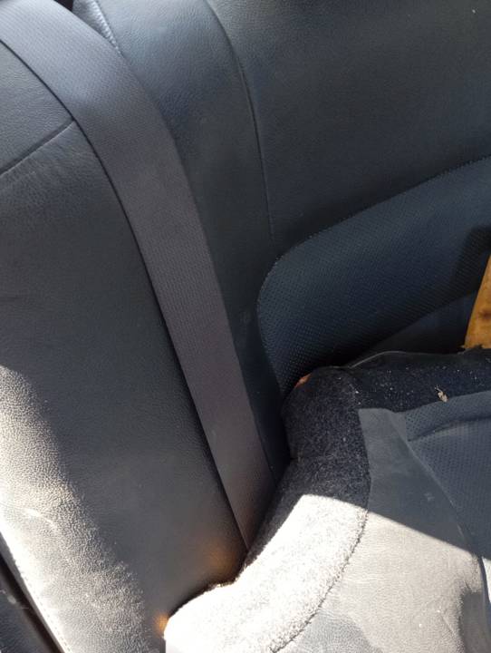 CINTURON SEGURIDAD TRASERO DERECHO