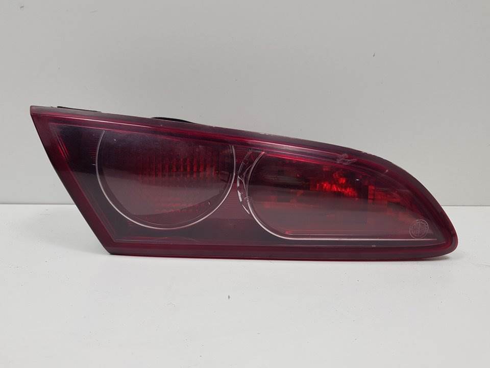 PILOTO TRASERO IZQUIERDO INTERIOR - F939562302P - ALFA ROMEO - 159 (140)