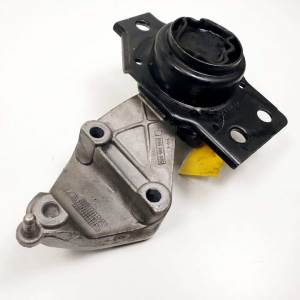 SOPORTE MOTOR DERECHO 500900500 RENAULT MEGANE II COUPE/CABRIO Autodesguaces Alicante