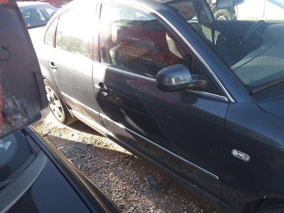 CERRADURA PUERTA TRASERA DERECHA