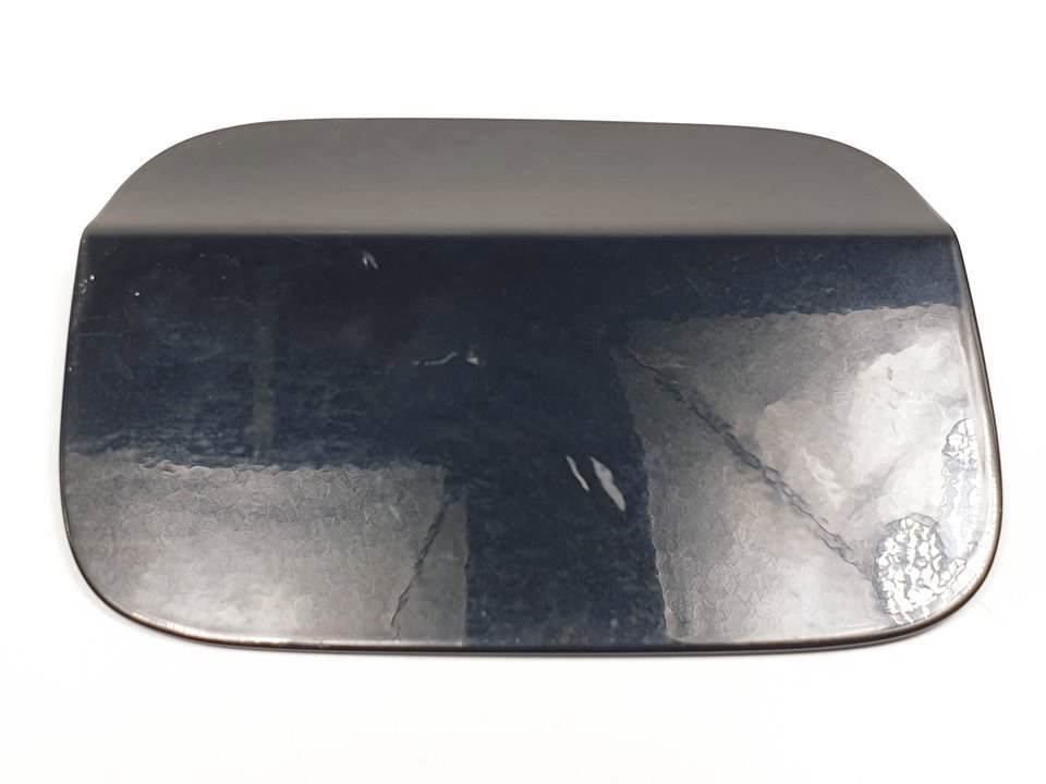 TAPA EXTERIOR COMBUSTIBLE - BMW - X5 (E70)