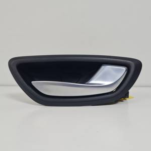 MANETA INTERIOR TRASERA DERECHA 826725403R RENAULT MEGANE IV BERLINA 5P Autodesguaces Alicante
