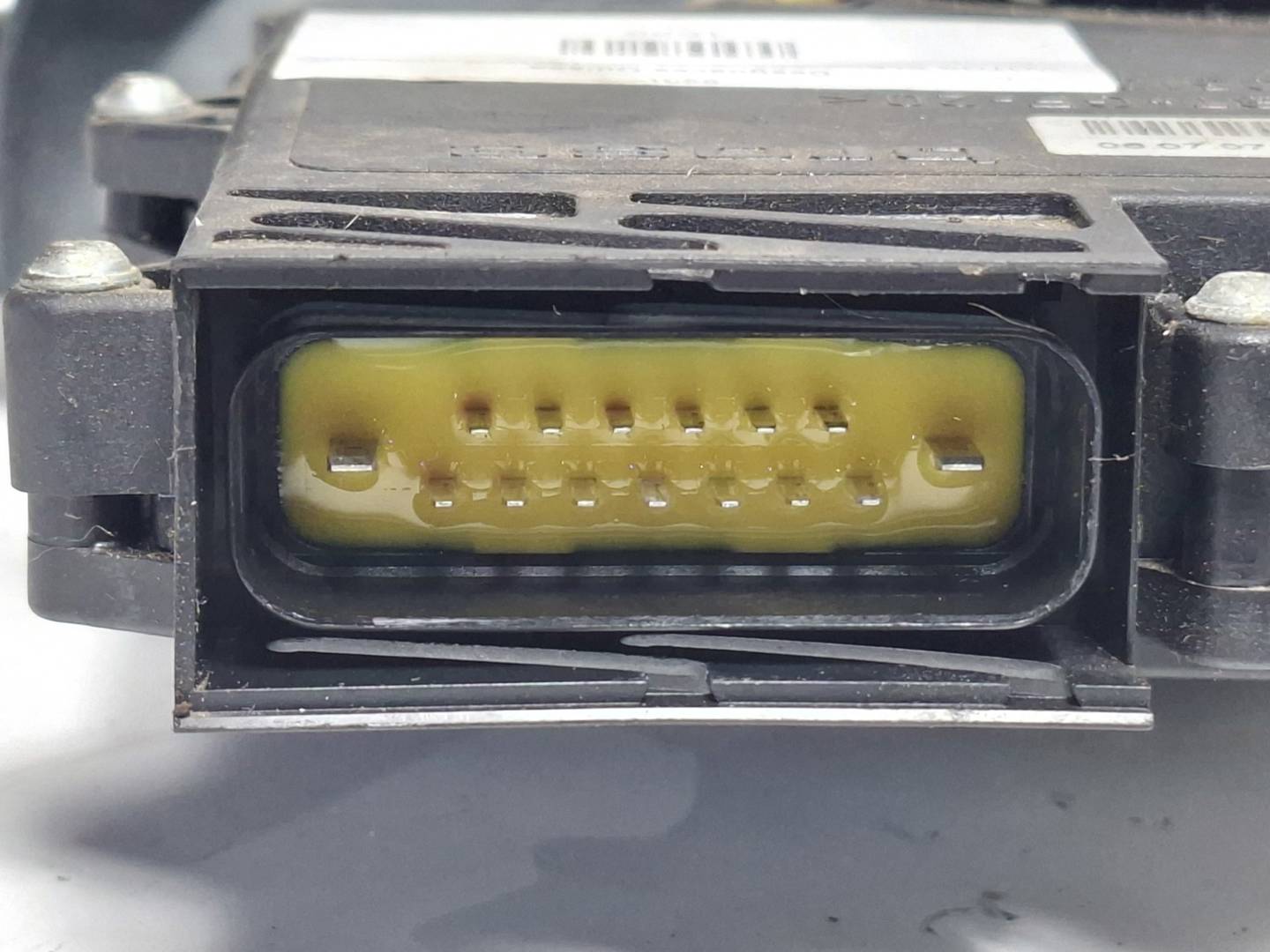 Foto 3 de Motor Elevalunas Delantero Izquierdo Ford Mondeo Ber. (ca2) (2007–2015)