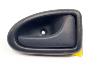 MANETA INTERIOR TRASERA DERECHA 7700423888 RENAULT CLIO II FASE II (B/CB0) Autodesguaces Alicante
