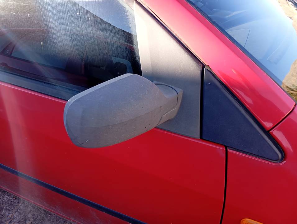 RETROVISOR DERECHO