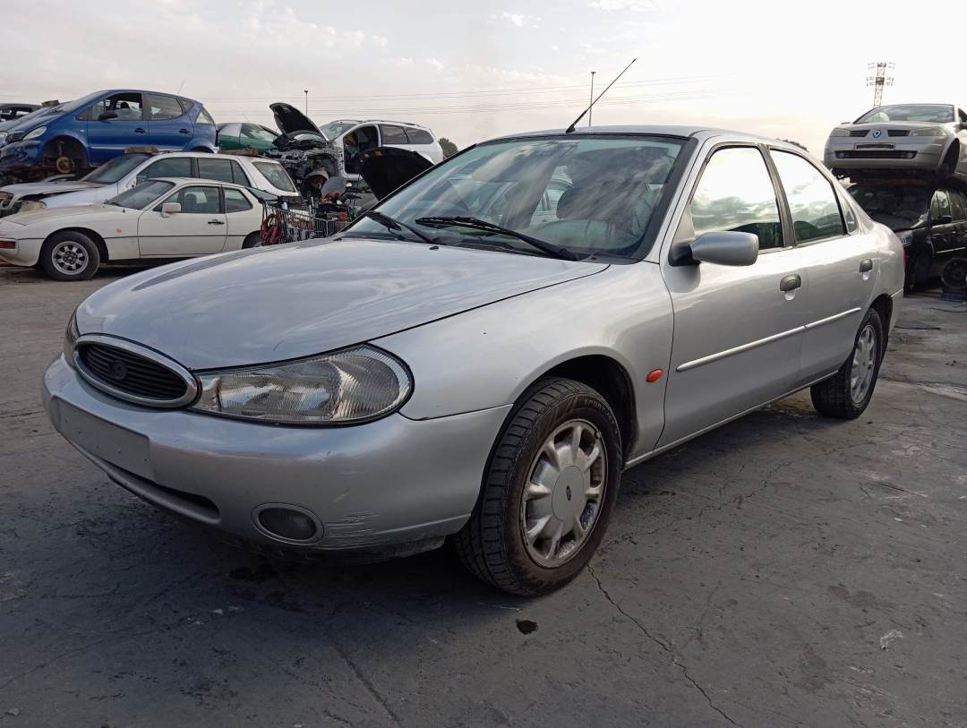 FORD MONDEO BERLINA (GD) (1996 - 2001)