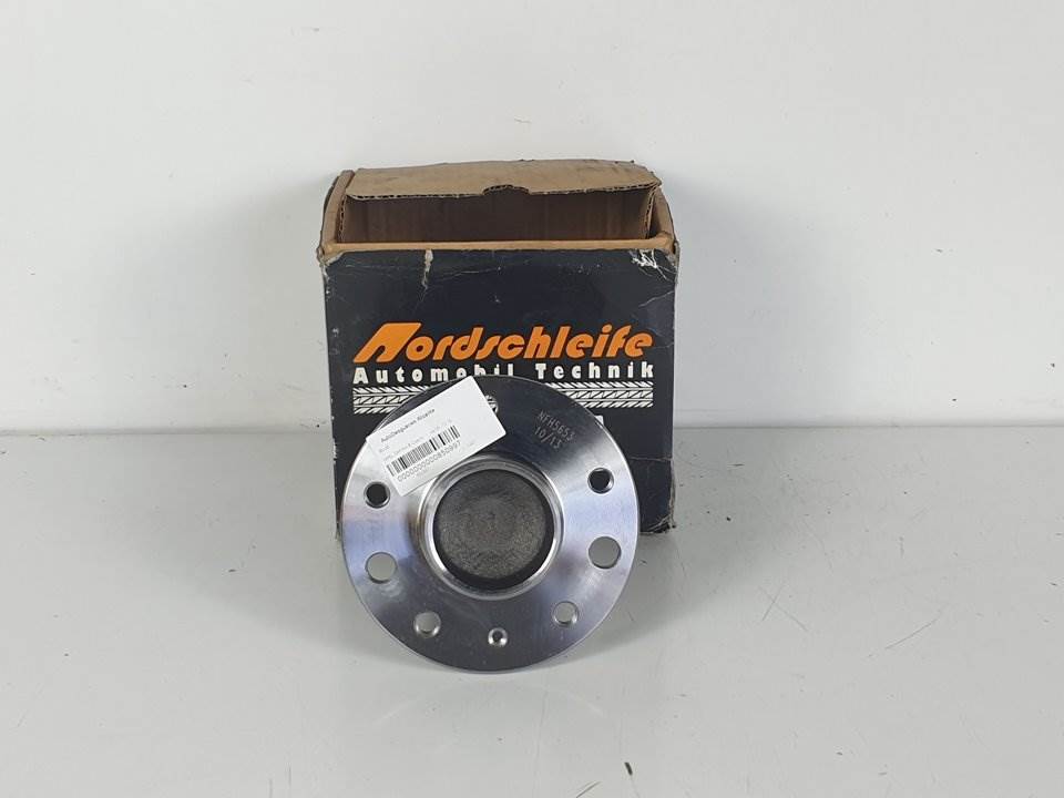 Wheel hub - NWK179 - OPEL - ZAFIRA B