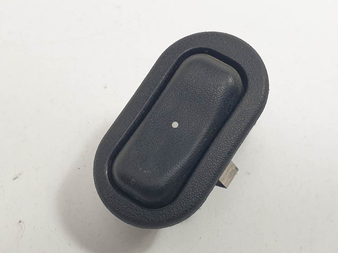MANDO ELEVALUNAS DELANTERO DERECHO - 13363100 - OPEL - ASTRA G BERLINA