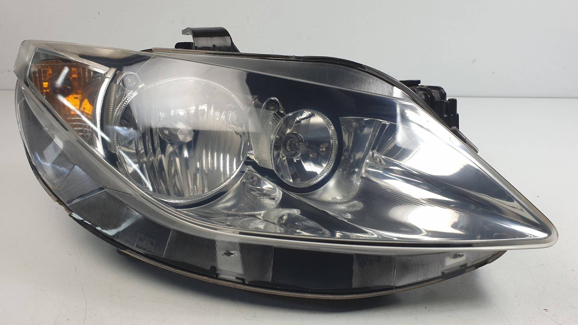 FARO DERECHO - 6J1941006D - SEAT - IBIZA (6J5)
