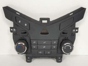 MANDO CALEFACCION / AIRE ACONDICIONADO 96946547 CHEVROLET CRUZE STATION WAGON Autodesguaces Alicante