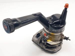 BOMBA DIRECCION 9684040280 CITROEN C4 GRAND PICASSO Autodesguaces Alicante