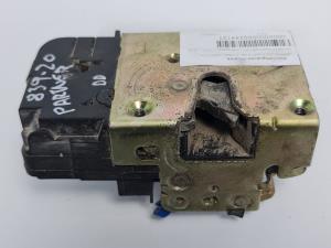 CERRADURA PUERTA DELANTERA DERECHA PEUGEOT PARTNER (S1) Autodesguaces Alicante