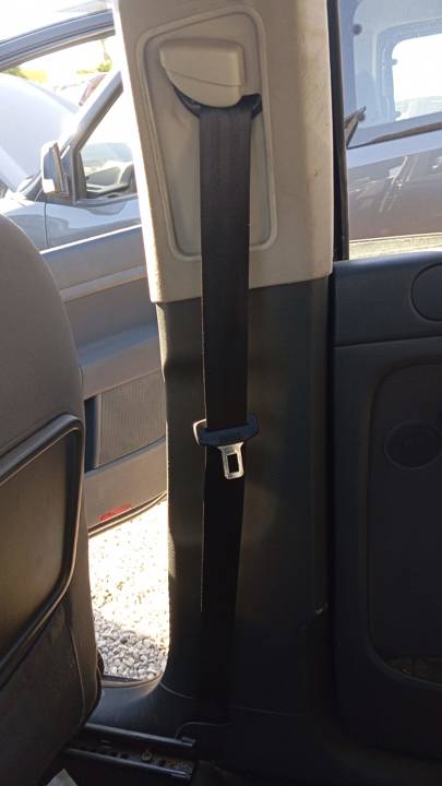 CINTURON SEGURIDAD DELANTERO DERECHO