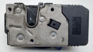 CERRADURA PUERTA DELANTERA DERECHA 8200042171 RENAULT TRAFIC CAJA CERRADA (AB 4.01) (2001 - ...) Autodesguaces