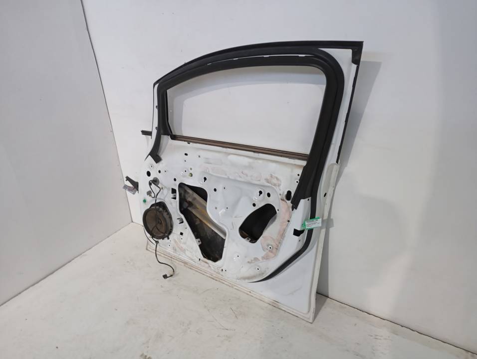 PUERTA DELANTERA DERECHA