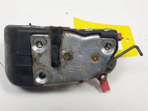 CERRADURA PUERTA DELANTERA DERECHA JEEP GR.CHEROKEE (ZJ)/(Z) Autodesguaces Alicante