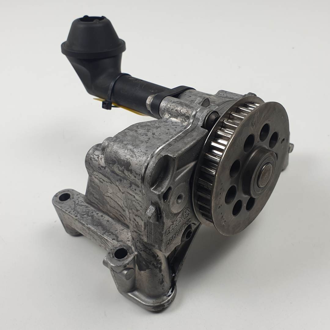 Oil pump - 03L115105C - SEAT - TOLEDO (KG3)