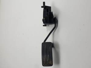 POTENCIOMETRO PEDAL 1977C01006 NISSAN QASHQAI (J10) Autodesguaces Alicante