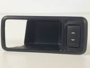 MANDO ELEVALUNAS DELANTERO DERECHO 3M5T14529AA FORD FOCUS C-MAX (CAP) Autodesguaces Alicante
