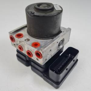 ABS 3M512M110GA FORD FOCUS BERLINA (CAP) Autodesguaces Alicante