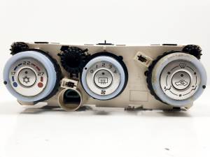 MANDO CALEFACCION / AIRE ACONDICIONADO PMN1645690 MITSUBISHI COLT BERLINA 3 (CZ) Autodesguaces Alicante
