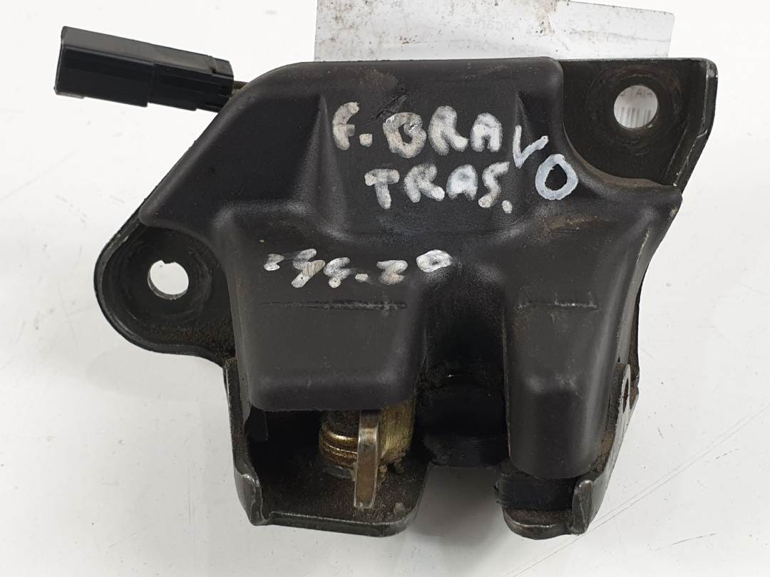 CERRADURA MALETERO / PORTON - FIAT - BRAVO (182)