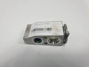VALVULA EXPANSION 922001HP0C NISSAN X-TRAIL (T32) Autodesguaces Alicante