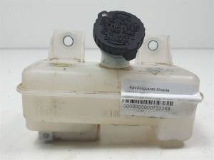DEPOSITO SERVO NISSAN NV 200 (M20) Autodesguaces Alicante