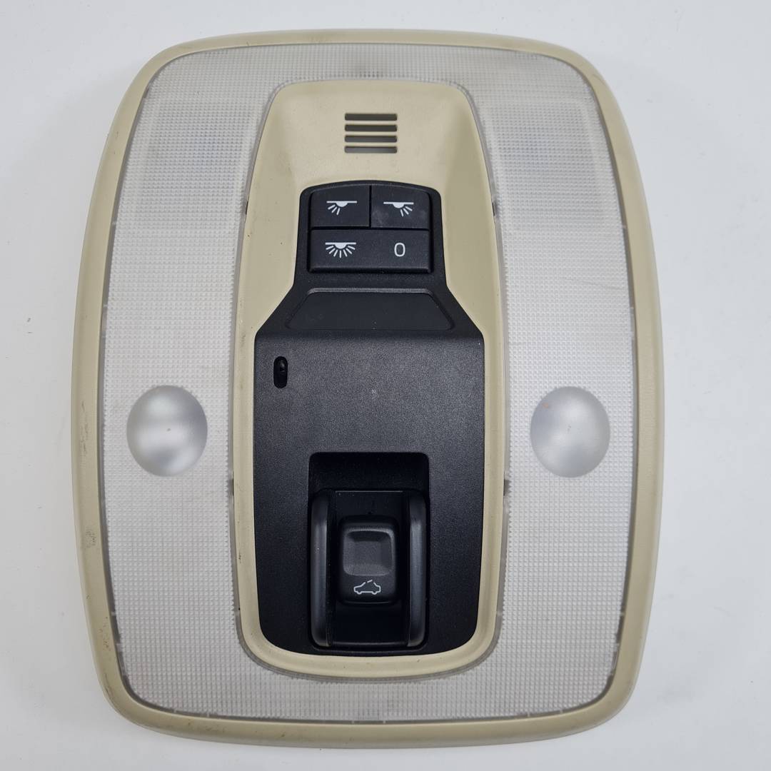 LUZ INTERIOR - 39855429 - VOLVO - V70 FAMILIAR