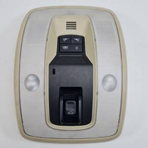 LUZ INTERIOR 39855429 VOLVO V70 FAMILIAR Autodesguaces Alicante