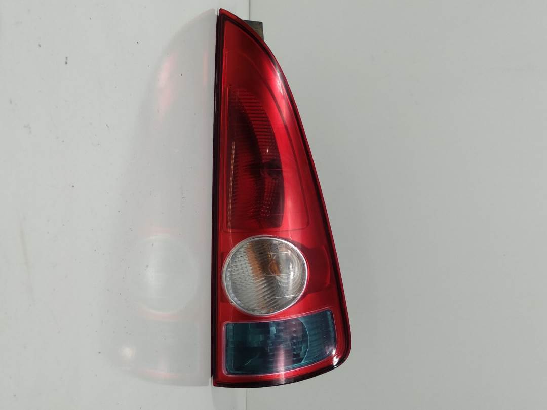 PILOTO TRASERO DERECHO - 8200027152 - RENAULT - ESPACE IV (JK0)
