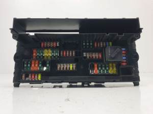 CAJA RELES / FUSIBLES 923442101 BMW SERIE 5 LIM. (F10) Autodesguaces Alicante