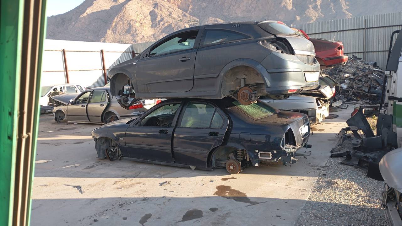 Imagen del vehículo OPEL ASTRA GTC