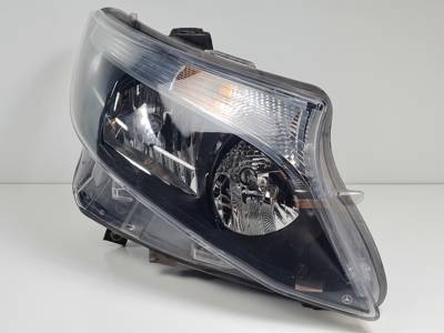 FARO DERECHO MERCEDES VITO (W447) Autodesguaces Alicante