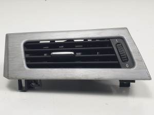 REJILLA AIREADORA 64226910731 BMW SERIE 5 BERLINA (E60) Autodesguaces Alicante