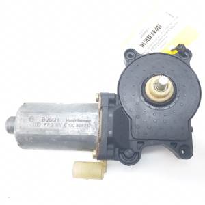 MOTOR ELEVALUNAS TRASERO DERECHO 676283620640 BMW X5 (E53) Autodesguaces Alicante