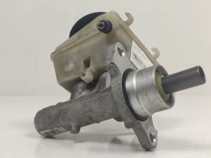 BOMBA FRENO 32067271B OPEL ASTRA H BER. Autodesguaces Alicante