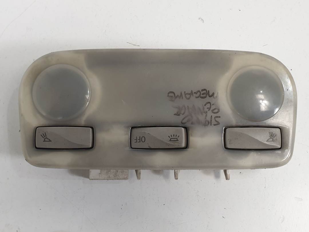 LUZ INTERIOR - RENAULT - MEGANE III BERLINA 5P