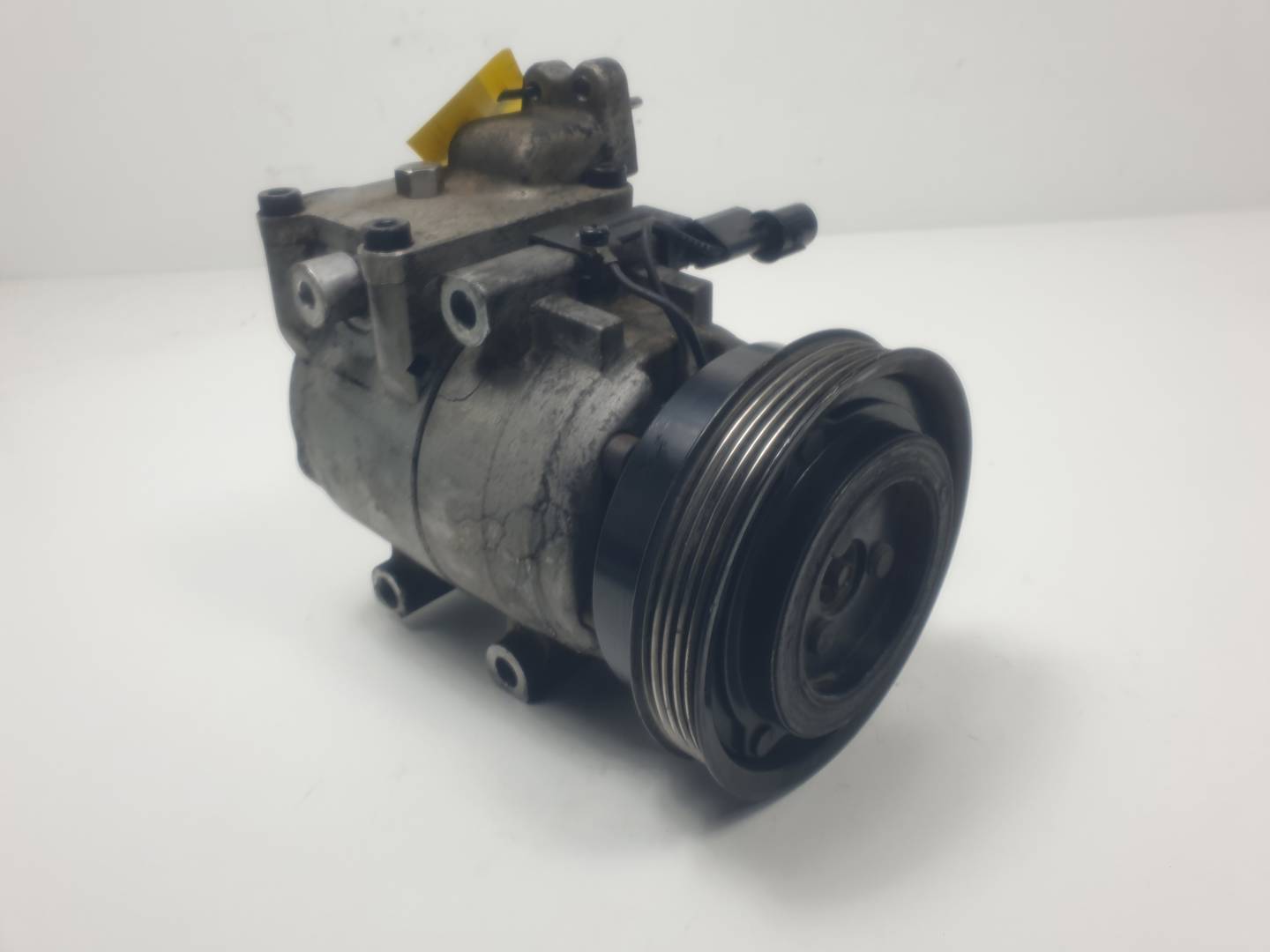 COMPRESOR AIRE ACONDICIONADO - 977011C600 - HYUNDAI - GETZ (TB)