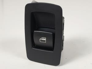 MANDO ELEVALUNAS TRASERO DERECHO 159399480798B BMW SERIE 5 TOURING (E61) Autodesguaces Alicante