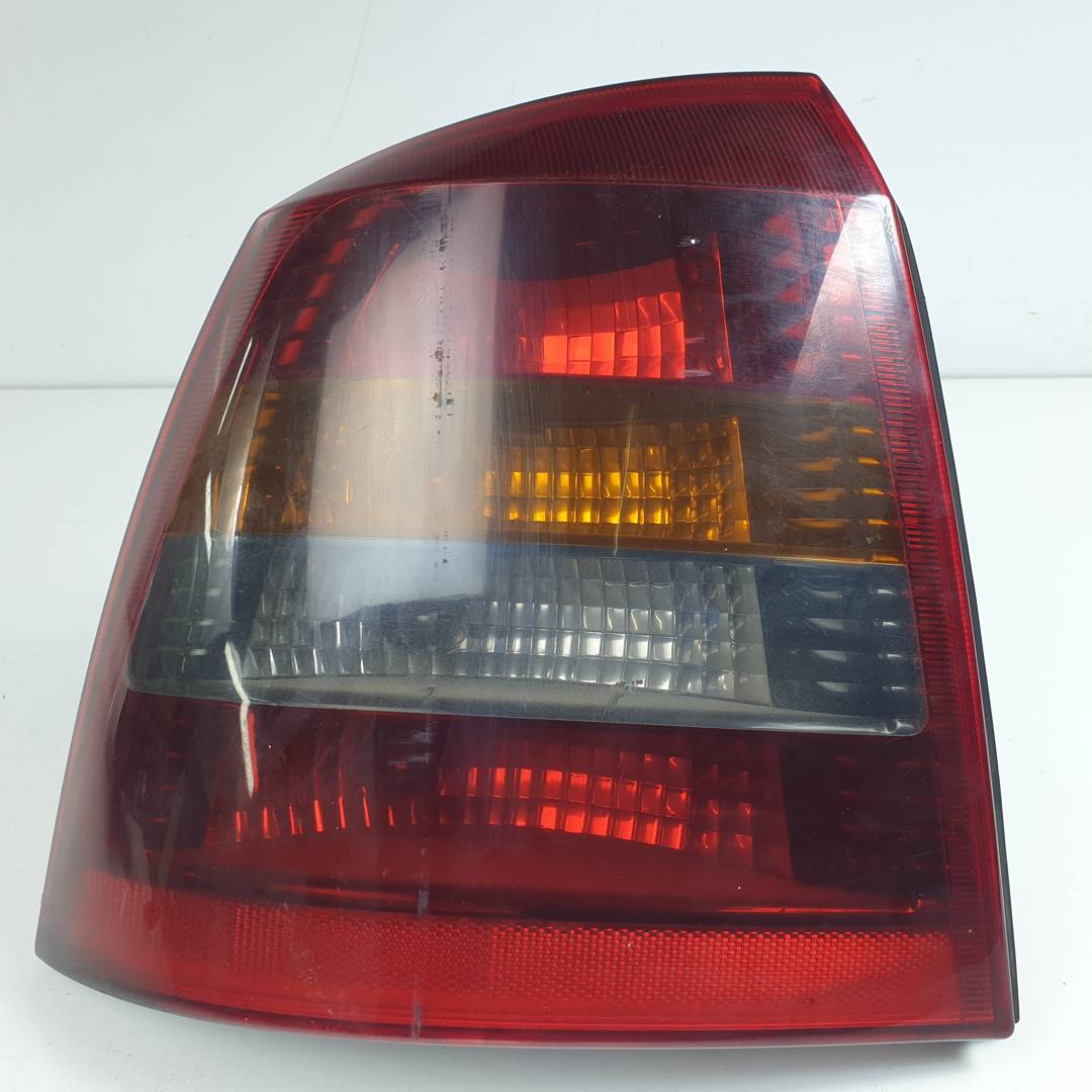 PILOTO TRASERO IZQUIERDO - OPEL - ASTRA G BERLINA