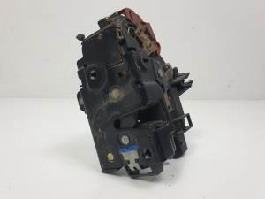 CERRADURA PUERTA TRASERA IZQUIERDA 8Z0839015D AUDI A2 (8Z) Autodesguaces Alicante