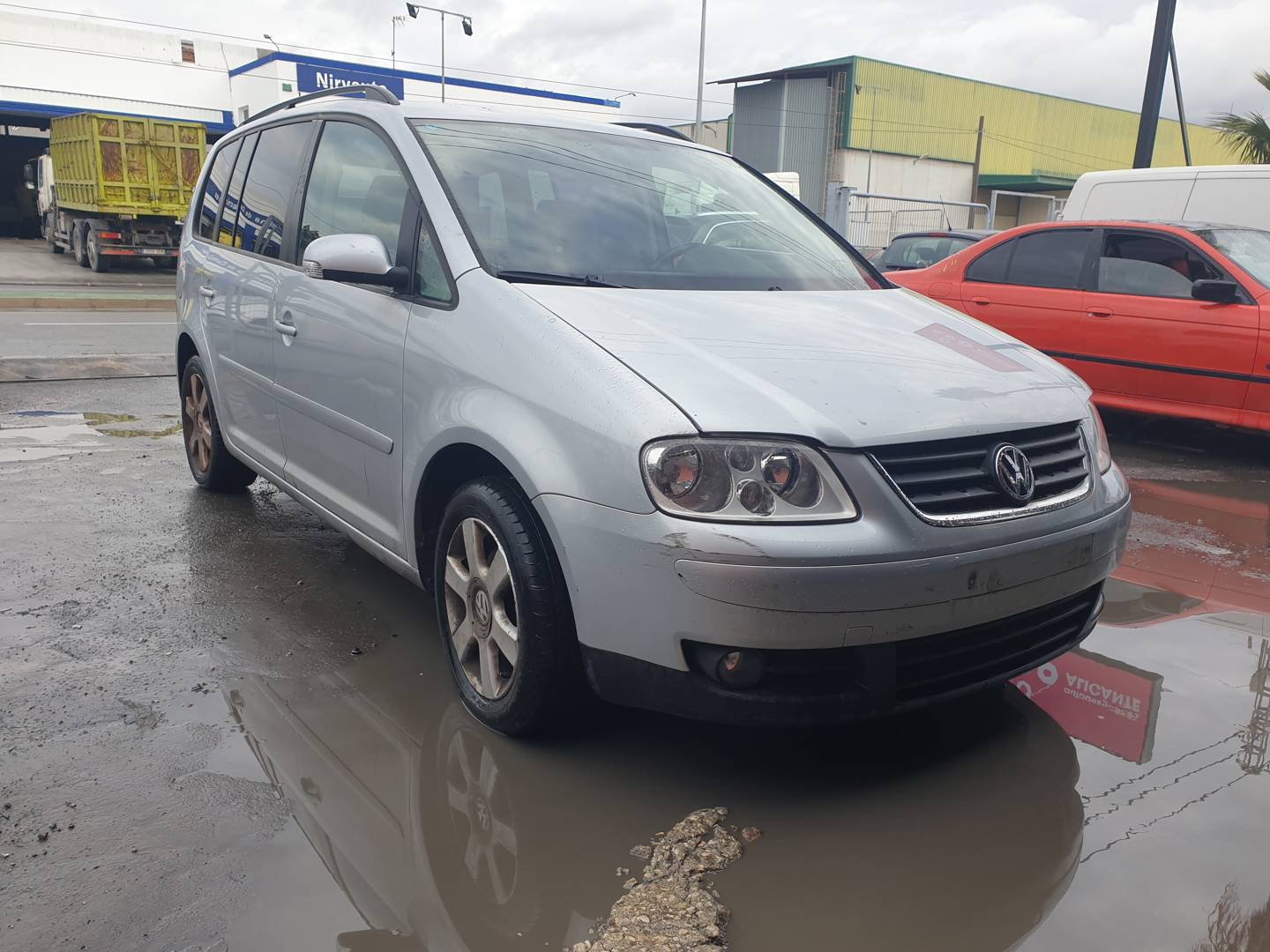 VOLKSWAGEN TOURAN (1T1) (2003 - 2006)