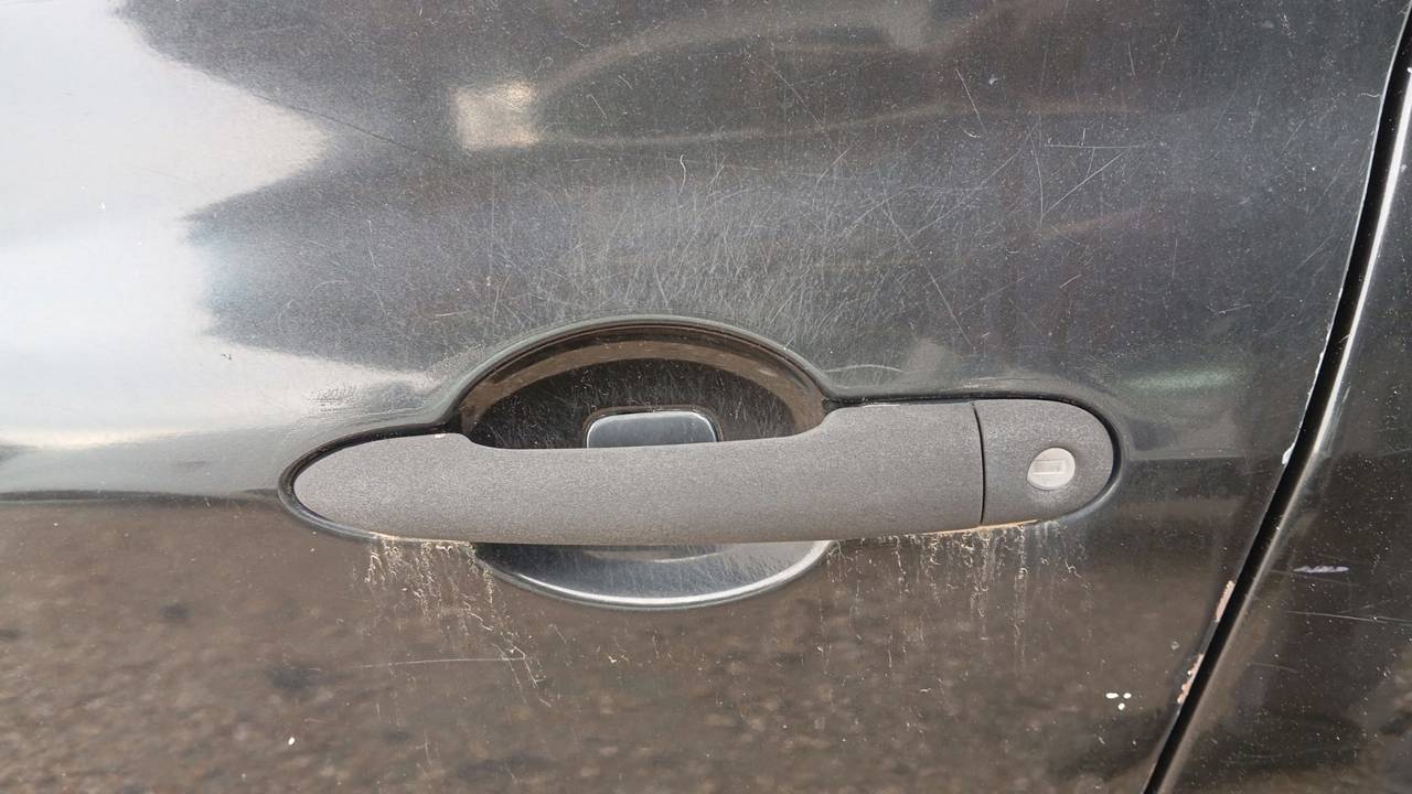 MANETA EXTERIOR DELANTERA IZQUIERDA