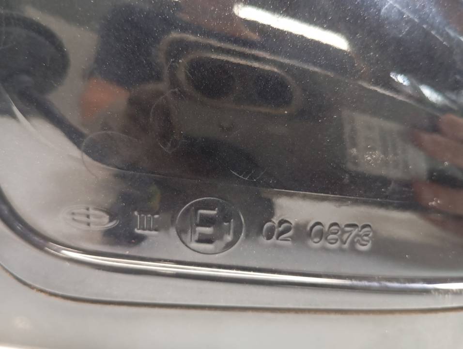 RETROVISOR IZQUIERDO