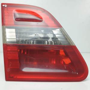 PILOTO TRASERO IZQUIERDO INTERIOR A1698201564 MERCEDES CLASE B (W245) Autodesguaces Alicante