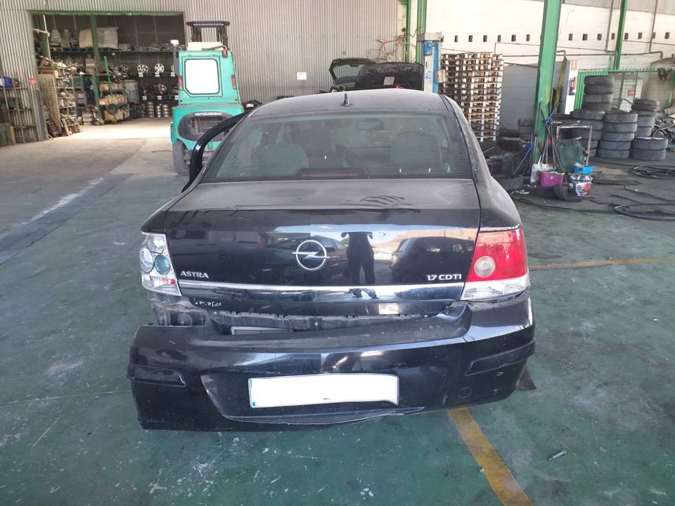 Imagen del vehículo OPEL ASTRA H BER.