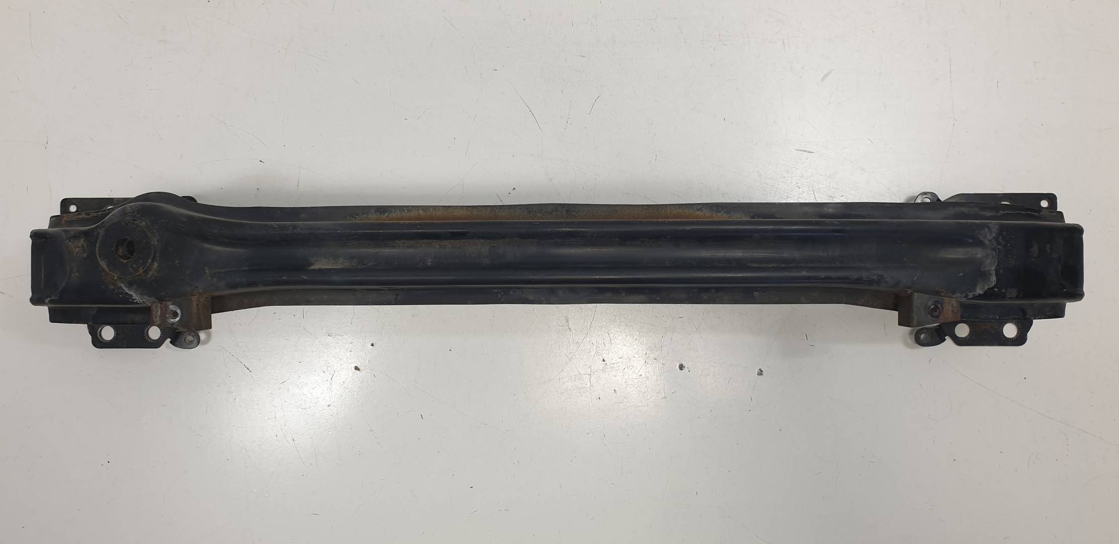 REFUERZO PARAGOLPES DELANTERO - SEAT - LEON (1P1)