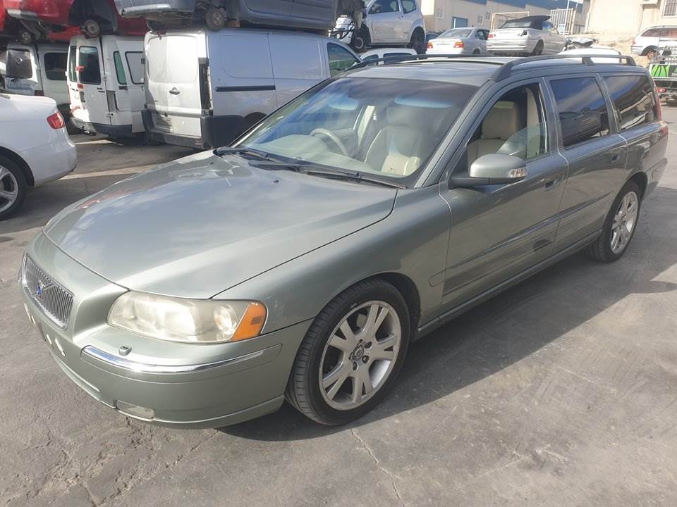 VOLVO V70 FAMILIAR (2000 - 2009)