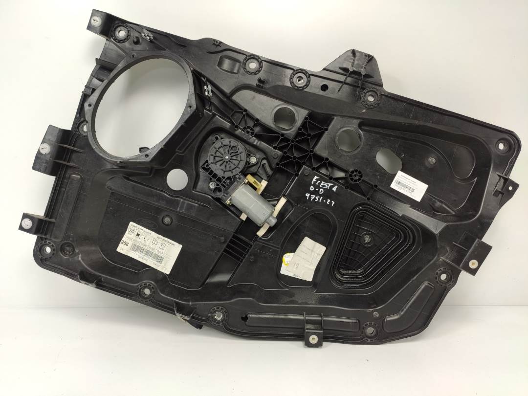 ELEVALUNAS DELANTERO DERECHO - 2S61A045H16 - FORD - FIESTA (CBK)